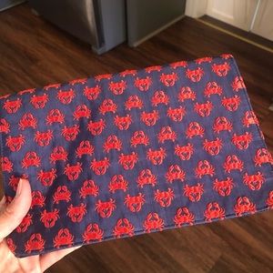 Shiraleah Clutch with Embroidered Crabs 🦀
